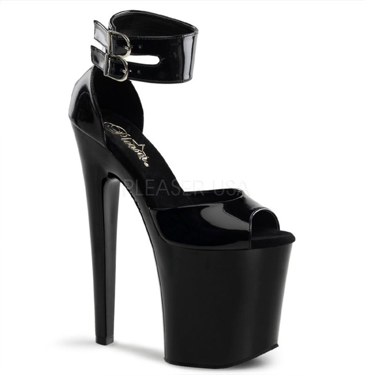 SANDALO SEXY NERO TACCO 20 IN VERNICE CON PLATEAU 