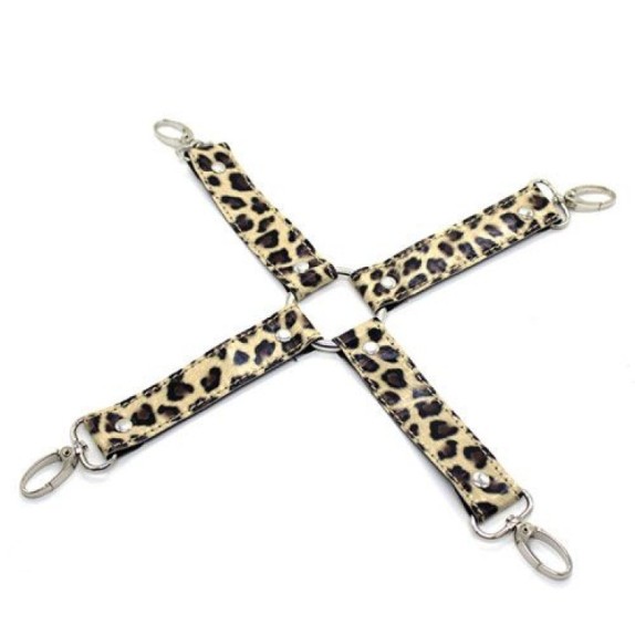 KIT BONDAGE 9 PEZZI LEOPARDATO