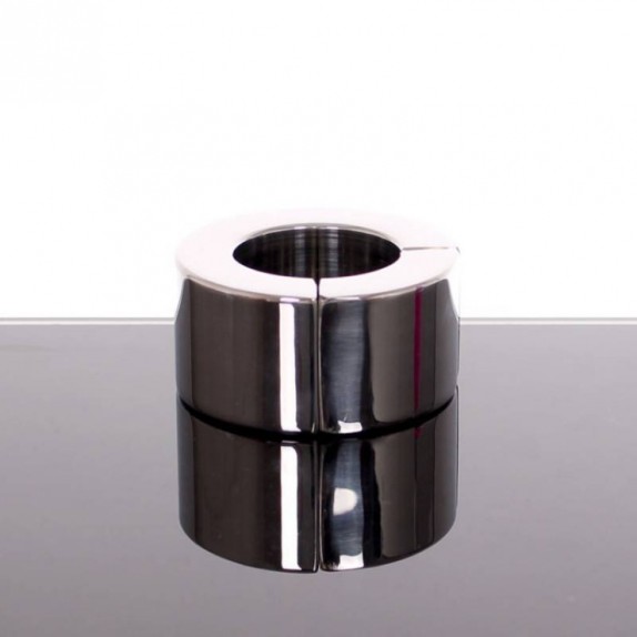 ANELLO PER ALLUNGARE I TESTICOLI MAGNETICO V.M.
