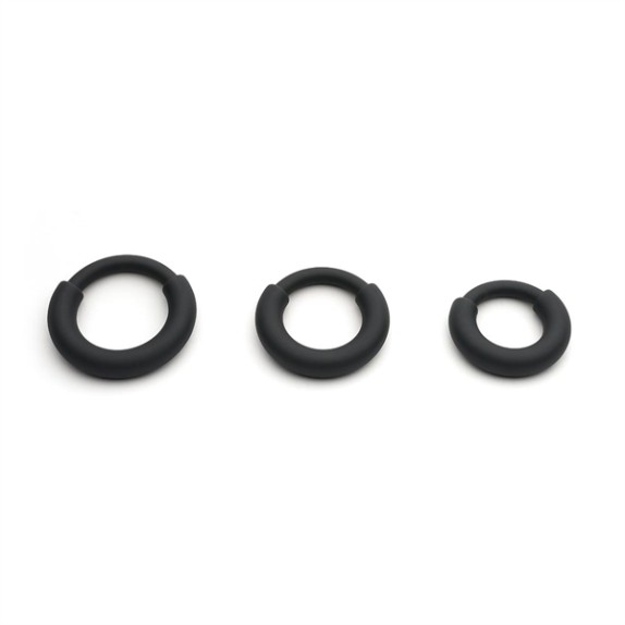 ANELLO DA INDOSSARE NEL PENE IN SILICONE E METALLO SEX TOY BOOST