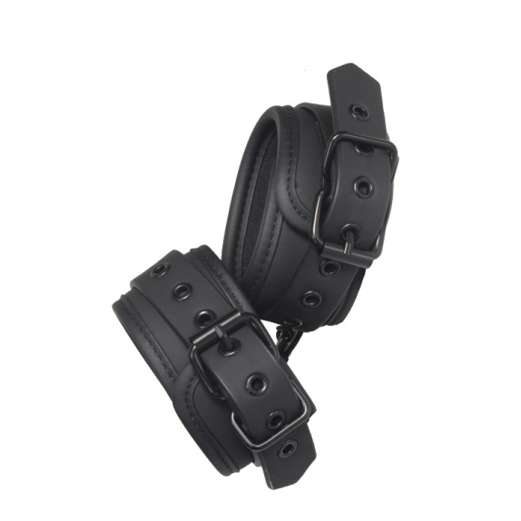 MANETTE MORBIDE PER GIOCHI DI COPPIA SADOMASO CAVIGLIERE BLAZE