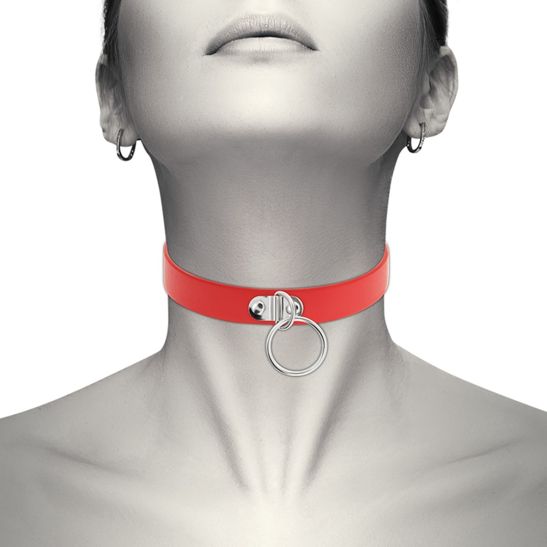 COLLARE SEXY ROSSO CON CIONDOLO IN METALLO