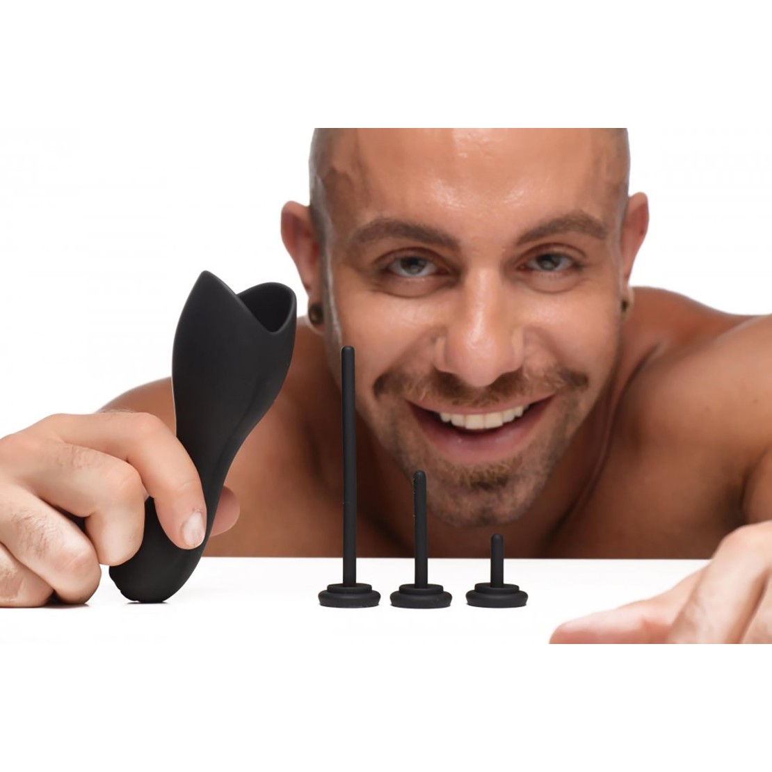 MASTURBATORE PER UOMO CON SONDE URETRALI E...