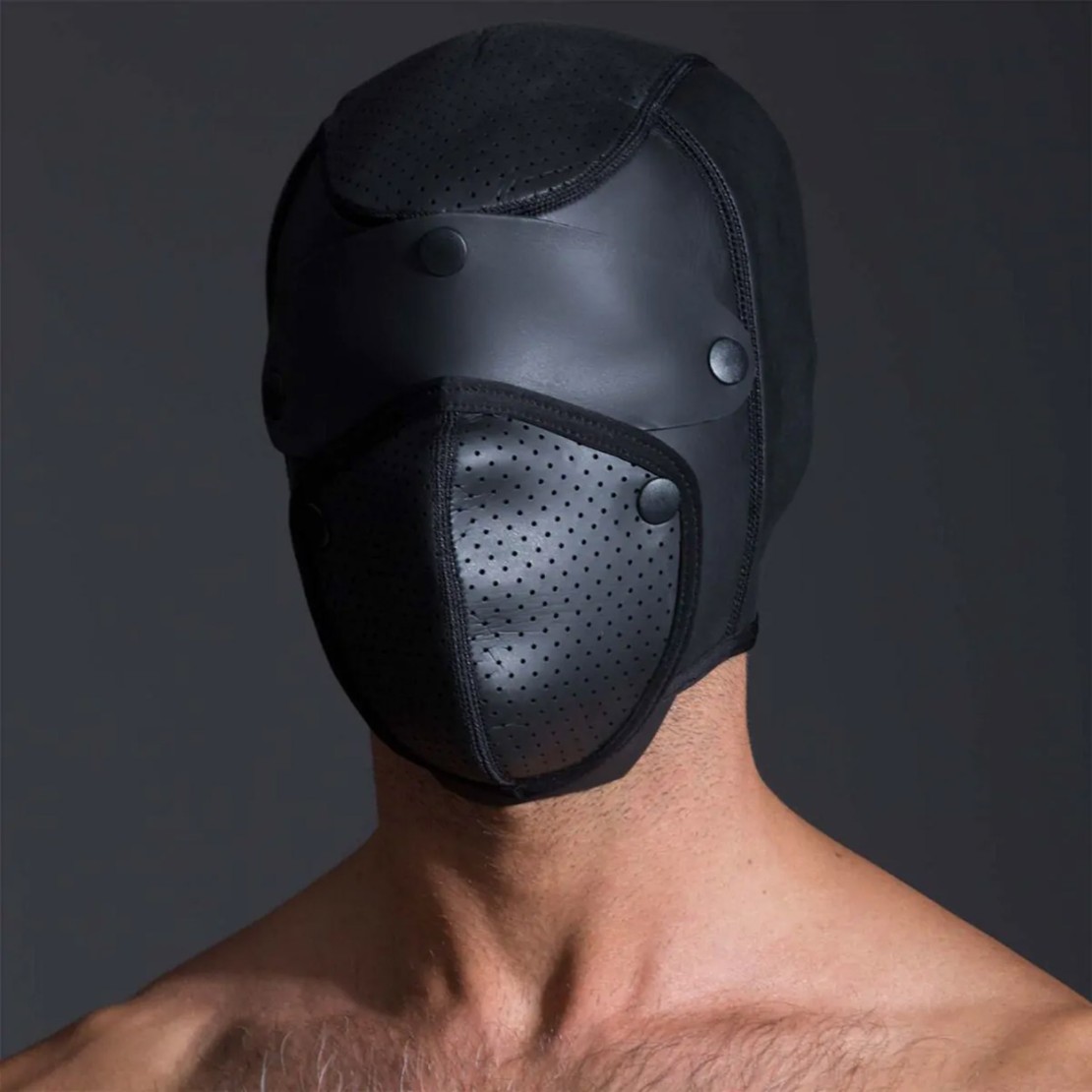 MASCHERA UNISEX IN GOMMA SEX TOY PER GIOCHI...
