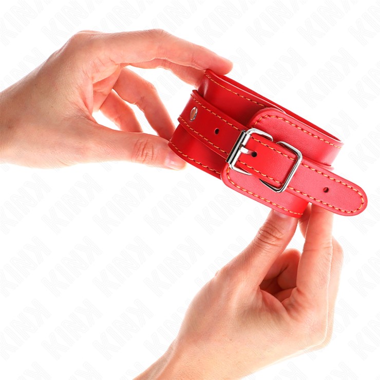 MANETTE SEXY ROSSE IN ECOPELLE STACCABILI CON FIBBIA SOFT... 2